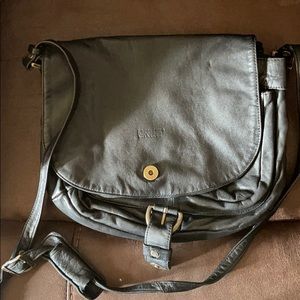 Vintage leather cross body bag